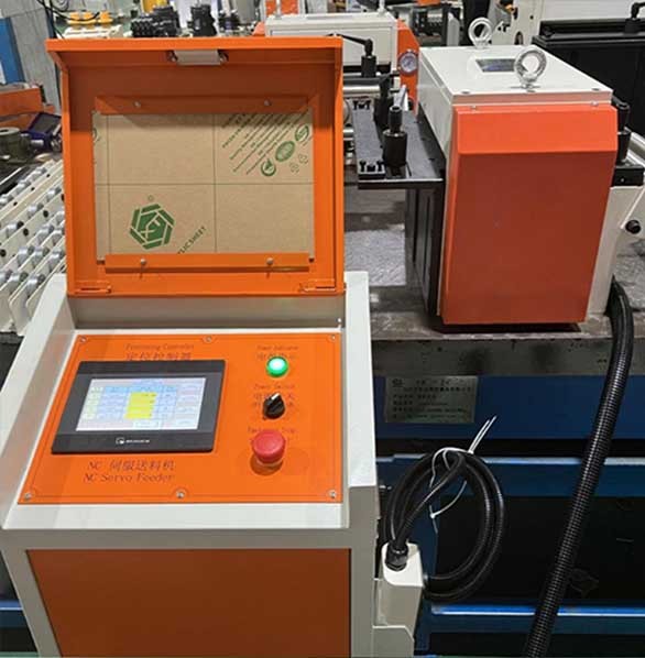 Melhorando a eficiência do processamento de aço com máquinas servoalimentadoras NC