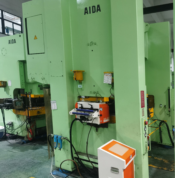 Proč zvolit NC Servo Feeder?