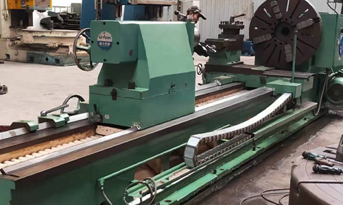 fanty Horizontal Lathe Machine