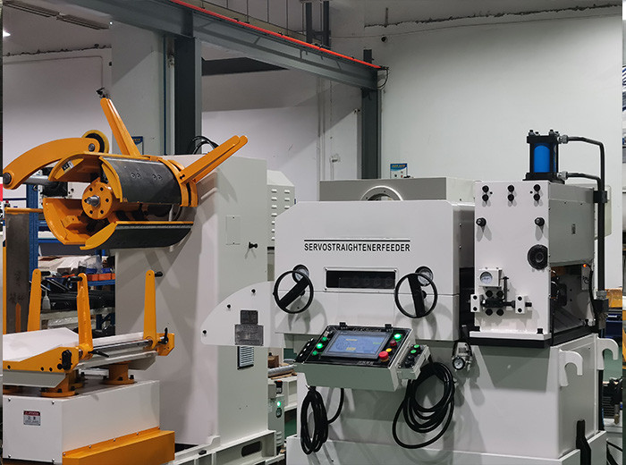 Choosing the Right Decoiler: A Comprehensive Guide to Optimizing Your Production Line