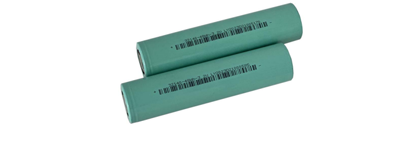 Batería recargable (celda de batería de iones de sodio) que utiliza iones de sodio (Na+) como portadores de carga entre los electrodos positivo y negativo (batería de celda de sodio).