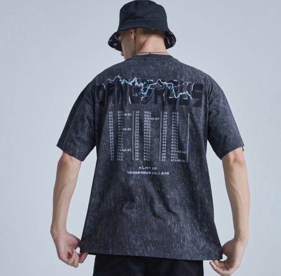 Benutzerdefiniertes Kurzarm-Skelett-T-Shirt. Gewaschene T-Shirts mit dunklem Siebdruck für Herren