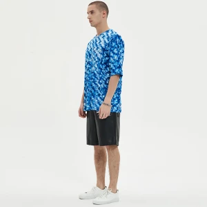 Maßgeschneidertes Herren-T-Shirt mit plissierter Textur, übergroßes Samt-T-Shirt