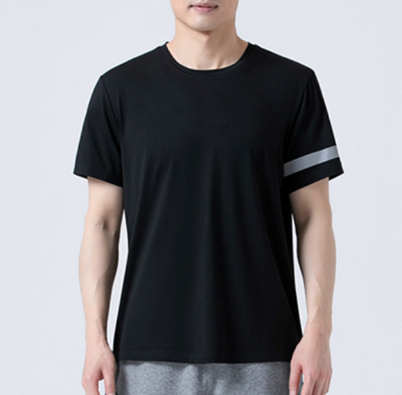 Maßgeschneidertes Fabrik-Männer-Fitness-T-Shirt, schnell trocknendes Rundhals-Sommer-Trainings-T-Shirt mit tailliertem Schnitt