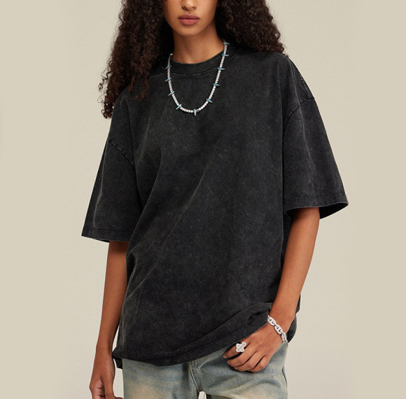 Privater Anbieter von kundenspezifischen T-Shirts mit saurer Waschung | 100 % Baumwolle, 285 g, übergroße Batik-Vintage-T-Shirts für Damen