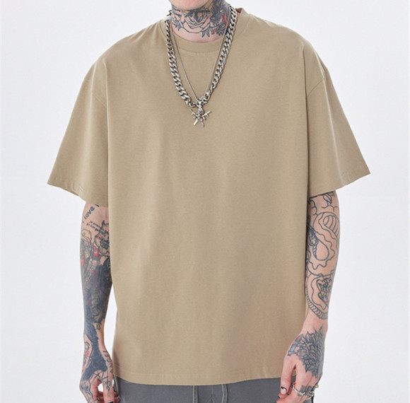 Herstellung maßgeschneiderter, einfarbiger T-Shirts aus der Fabrik | Kurzärmliges T-Shirt mit Rundhalsausschnitt aus 100 % Baumwolle