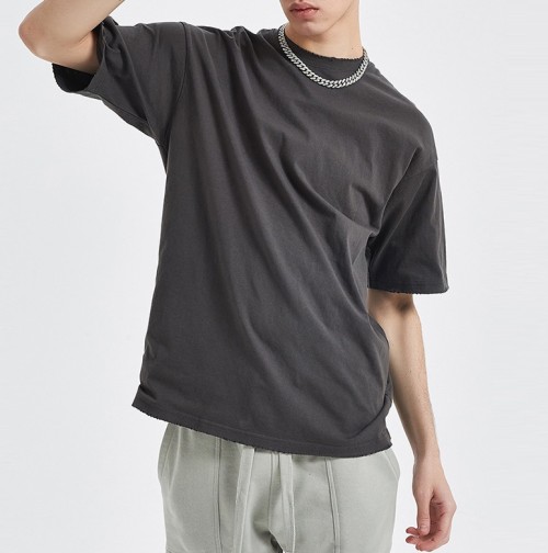 OEM/ODM individuelle dunkle T-Shirts | Herren-T-Shirts mit Distressed-Saum | T-Shirts aus gewaschener Baumwolle mit einfarbigem Muster (250 g/m²).