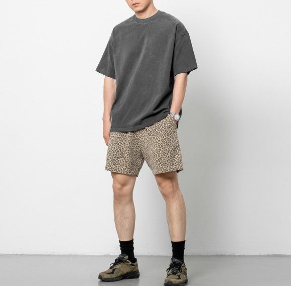 Individuelle übergroße Streetwear-T-Shirts | Schweres Baumwoll-T-Shirt mit Acid-Waschung | Einfarbige Unisex-T-Shirts