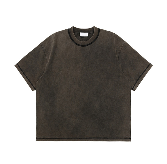 Herstellung cooler Streetwear-T-Shirts | Unternähen von dunklen T-Shirts aus gewaschener Baumwolle