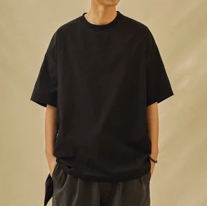 Factory Fashion T-Shirt, Nylon, übergroße Passform, 190 g/m², spezielles Design