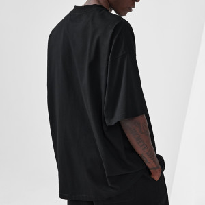 Custom Streetwear Manufacturer | Fashion TShirt  100% Cotton Oversized Fit Dark Solid Streetwear Men