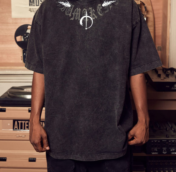 Customized Manufacturing Gothic Letters and Sword Pattern Printed Round Neck Streetwear T Shirt Men