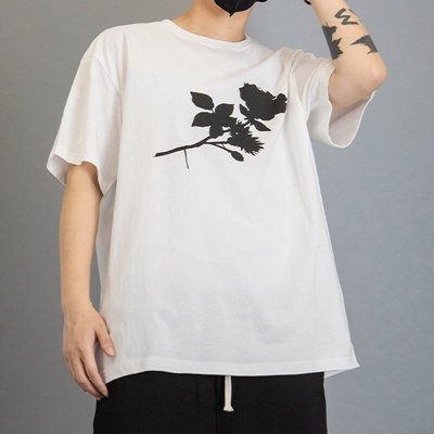 Custom Streetwear with Black Rose Print - Heavyweight Oversized Cotton Short Sleeve T Shirts Men