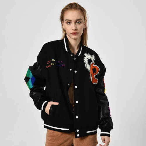 Individuelle Collegejacken mit gespleißten Lederärmeln für Damen | Streetstyle | Touches Dark Original Design Baseballjacke für Damen