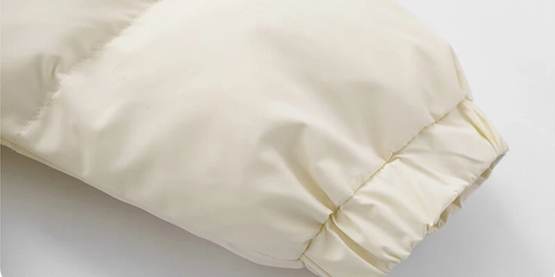 OEM Custom Vintage Embroidered Puffer Jacket Details