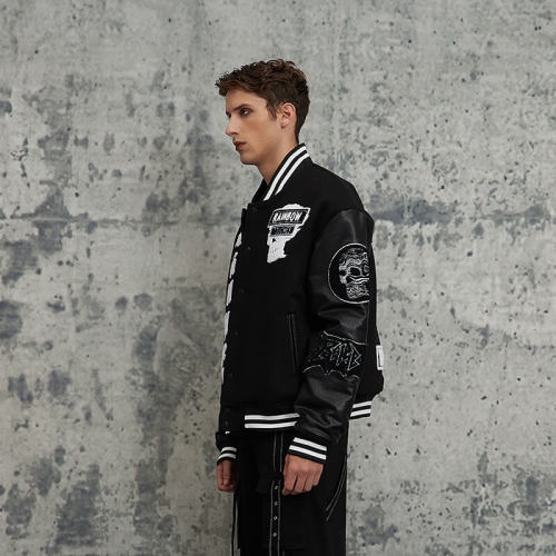 ORI240512 Dark Skull Letter Schwarz-Weiß-Baseballjacke | Dunkler Streetstyle | Hersteller von Streetwear-Jacken