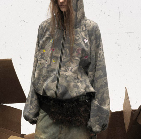 CUS2502033-RW023 Vintage Street Patchwork Camouflage Hoodies | Vintage Street Style | Custom Hoodies Manufacturer