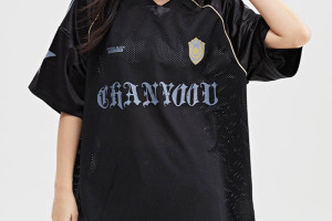 The Trend of Streetwear Fabrics in 2025