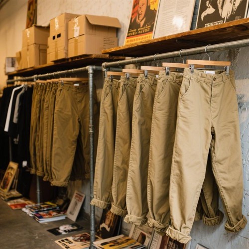 Vintage Streetwear Pants Customization Guide for Fashion Brands