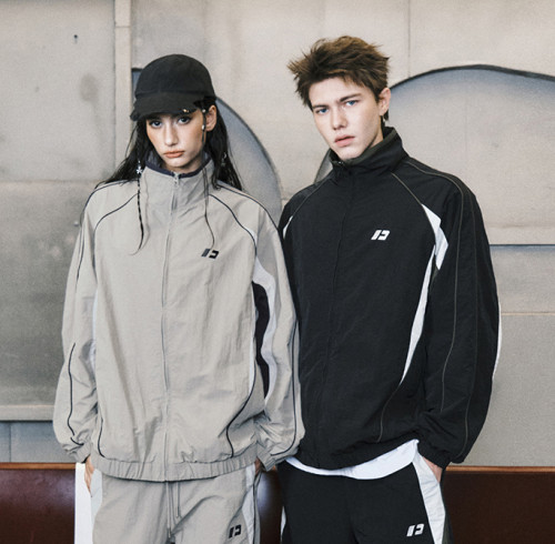 Streetwear Kits: Leading the Global Sportswear Fashion Trend