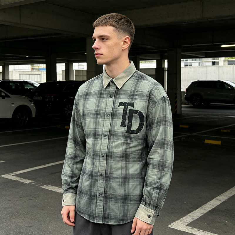 Vintage Streetwear Clothing Shirt Detail 3