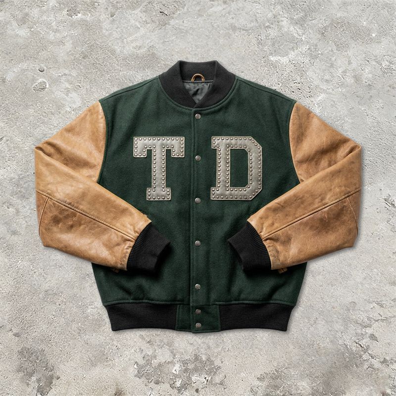 Vintage baseball jacket - floor detail