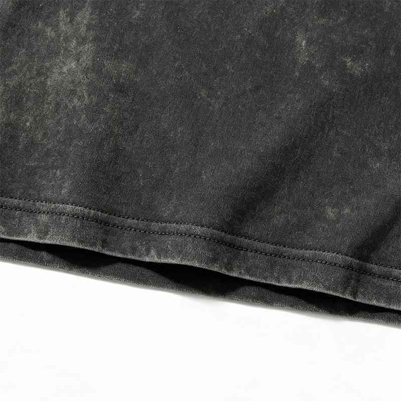 Vintage streetwear t-shirt detail 2