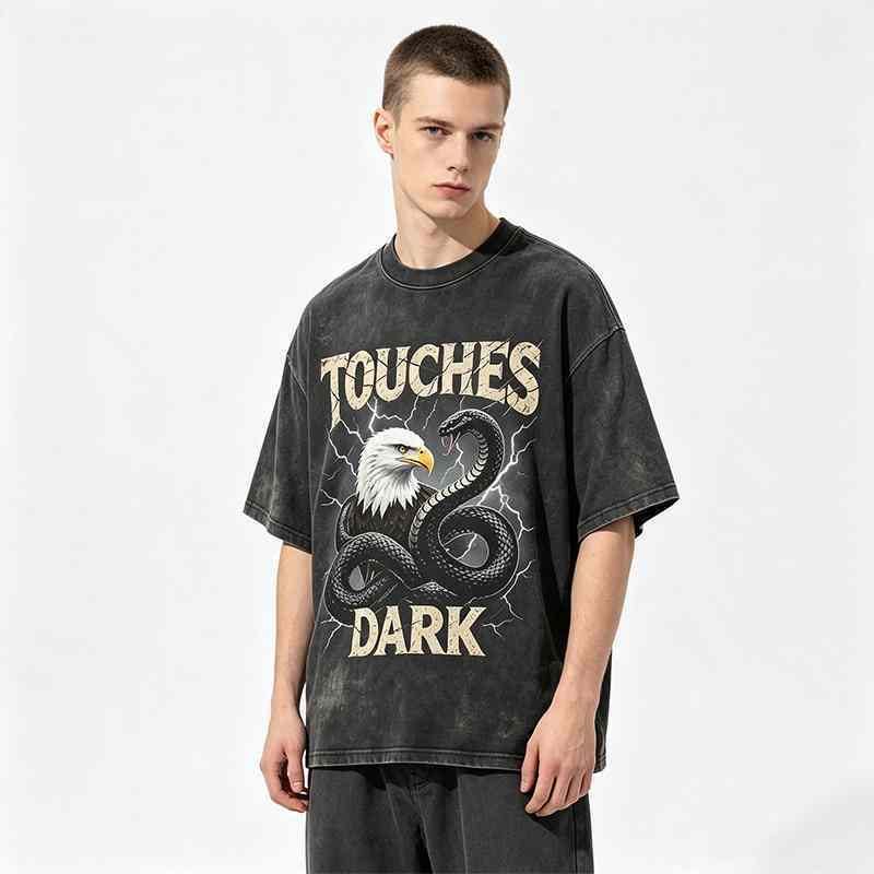 Vintage streetwear t-shirt detail 4