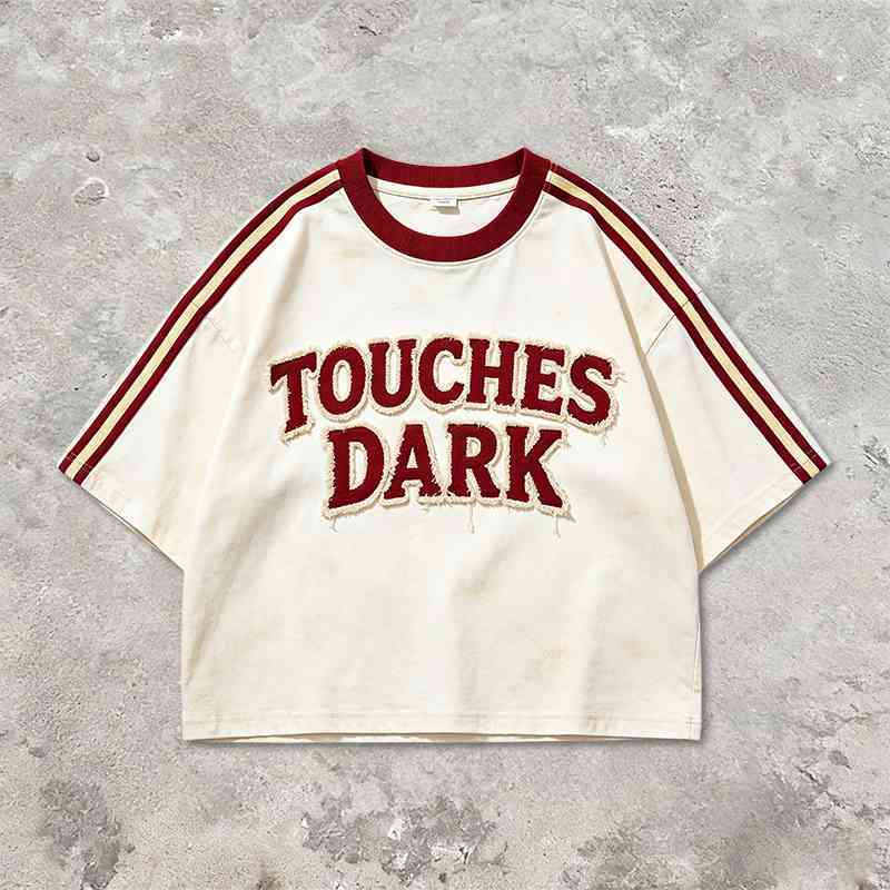Vintage streetwear t-shirt detail 3