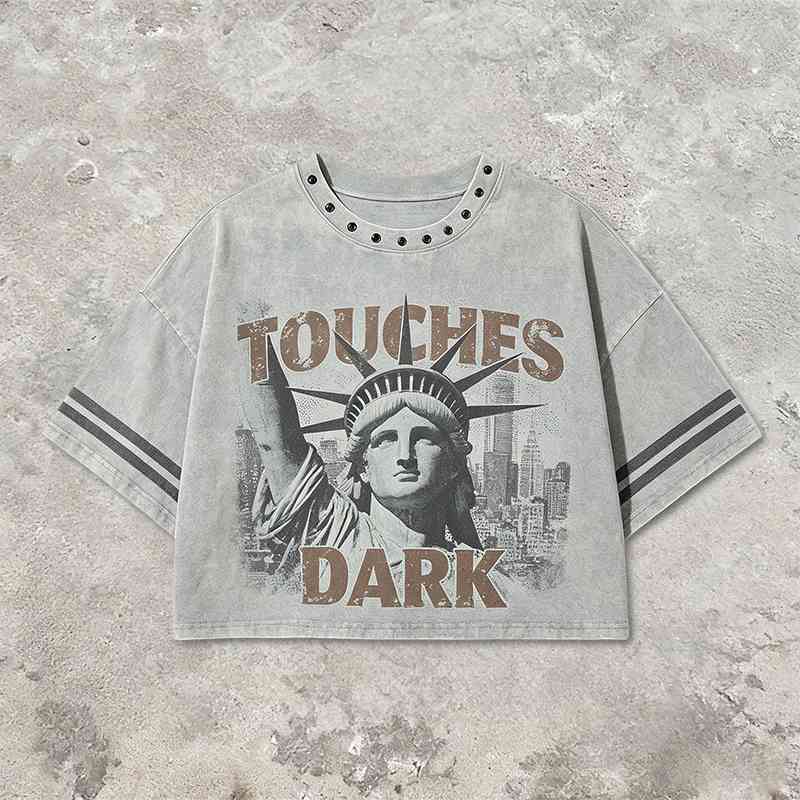 Vintage streetwear t-shirt detail 3