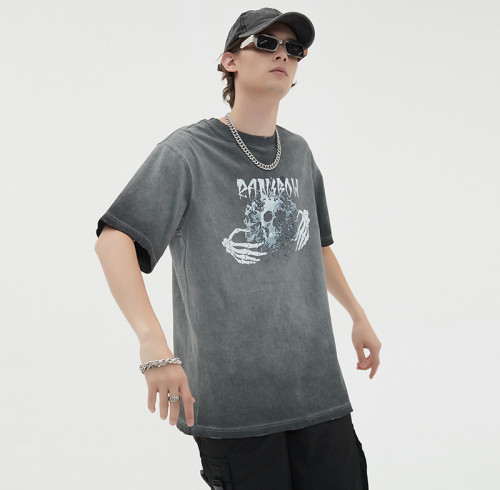 How to Wear a Dark Skull T-Shirt With Confidence?