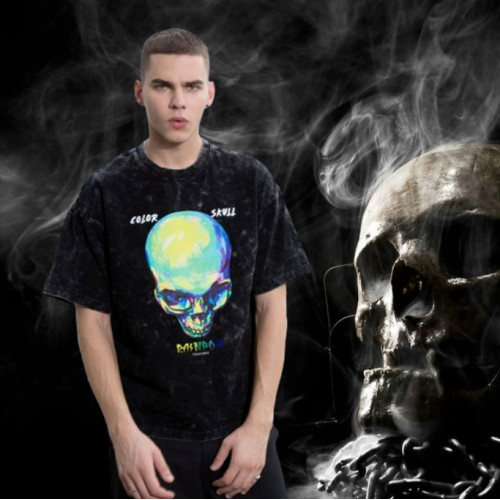 A Guide to Dark Street Style T-Shirt Elements: Demystified