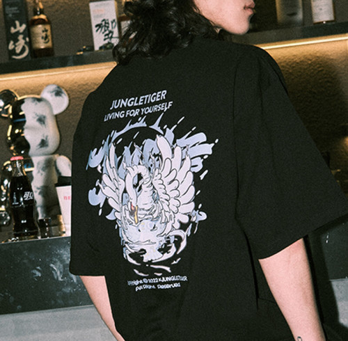 How to Judge the Quality of Wholesale Dark Street Style T-Shirts