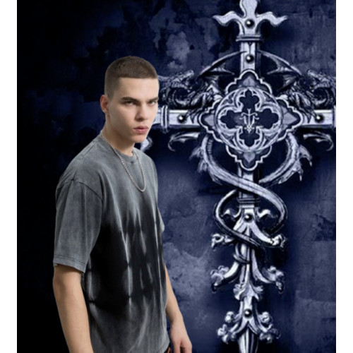 Explore the Different Necklines and Sleeve Lengths of Gothic T-Shirts