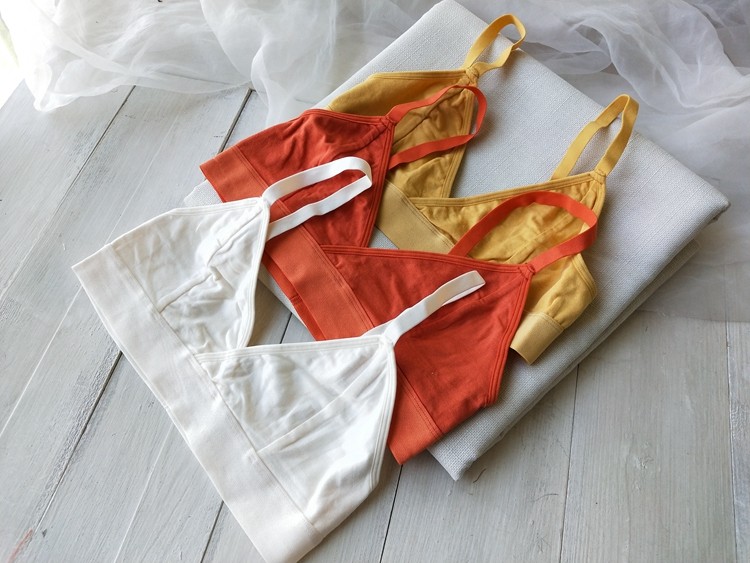 Women Mesh V-Neck Bralette Top | Smooth Cotton Bra | Ultra-Soft, Flexible, And Invisible Under Tees
