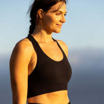 Women's Seamless Merino Wool Sports Bra | Sweat-Wicking | Naturally Antibacterial