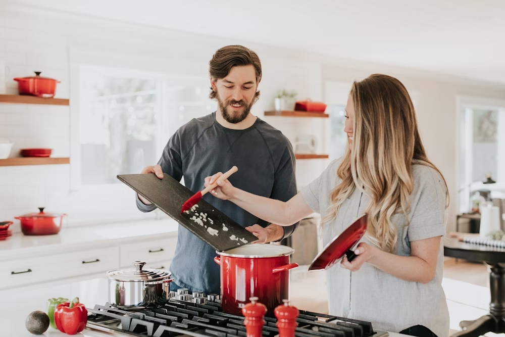 Kitchen transformation from plastic clutter to organized compostable solutions