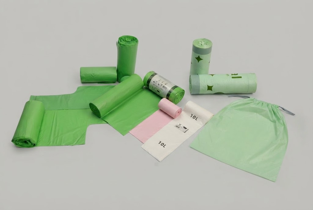 Compostable bin liners designed for European waste collection needs