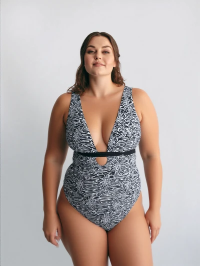 ODM Sexy Black One Piece Plus Size Swimsuit Tummy Control V-Neckline Cup Women Swimwear Supplier