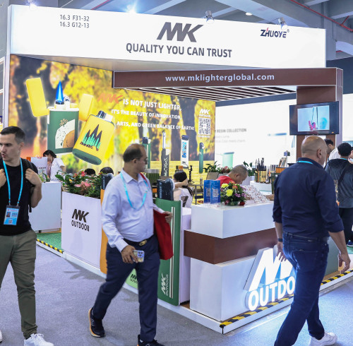 Groupe Zhuoye : Agent général mondial des briquets américains MK à la 136e Foire de Canton