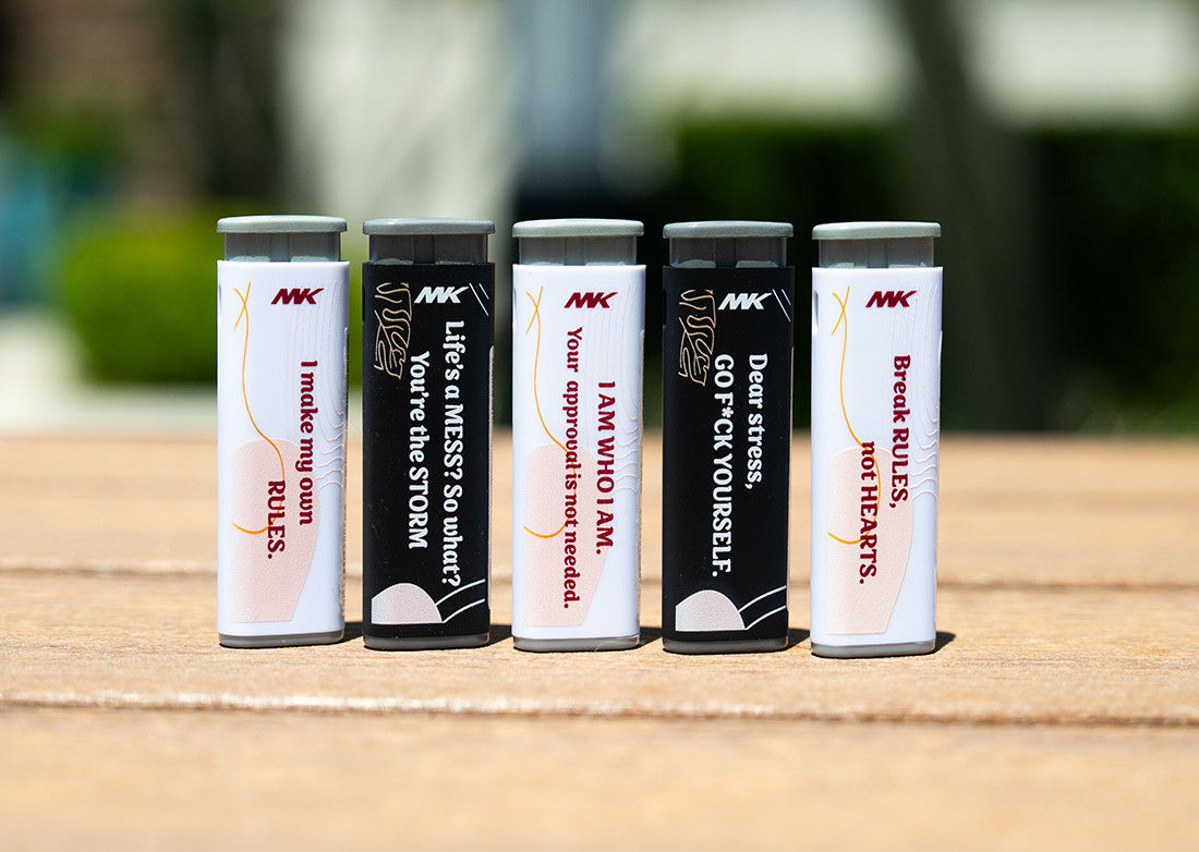 Refillable custom lighters