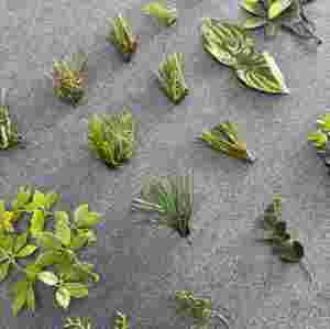 Professional Artificial Foliage Factory Various Types Artificial Leaves For Premium Landscape Wall Scene