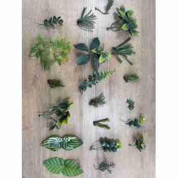 Home Wall Decoration Leaves Green Plastic Artificial Foliage