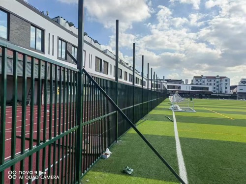 Outdoor Cage Football FIFA Quality Non-infill Synthetic Grass Portable Soccer Field Artificial Grass