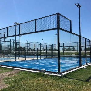 Outdoor Durable Panoramic Padel Court with Color Customized Grass and Branding Options