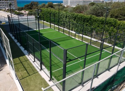 Stylish Panoramic Padel Court with Impact Resistant Glass and Stable Base Structure