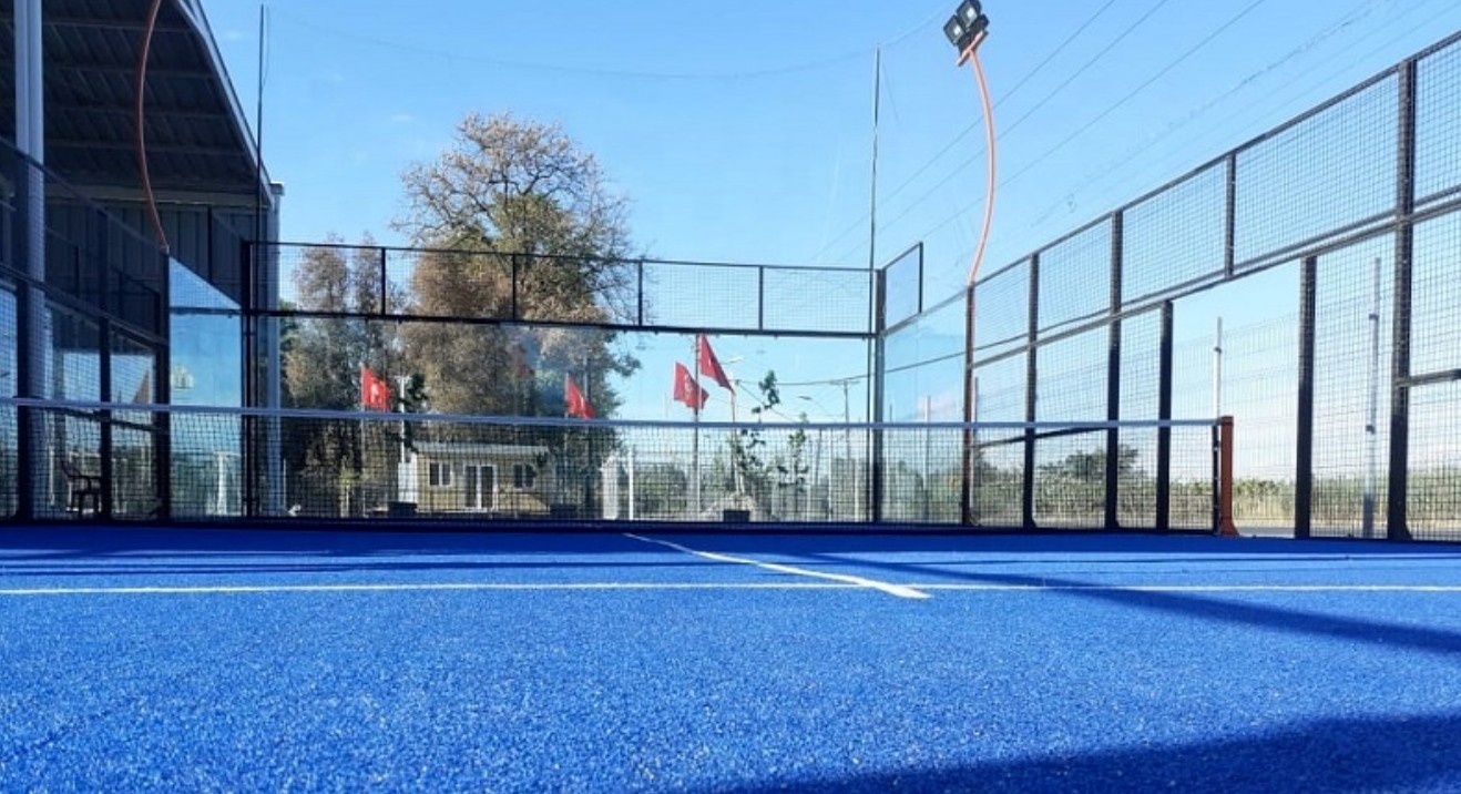 padel tennis court system