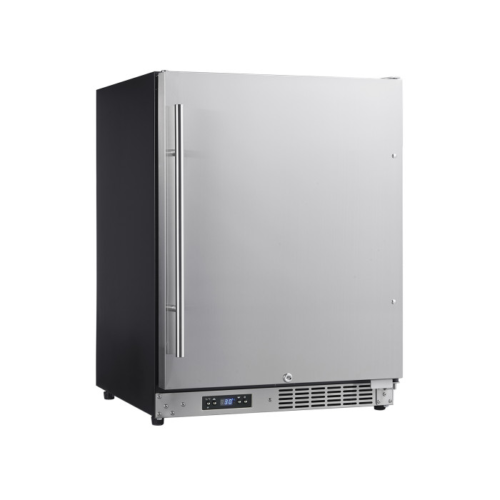 Global OEM ODM Manufacturer - Freestanding or Built-in Single Zone 113L Commercial Freezer