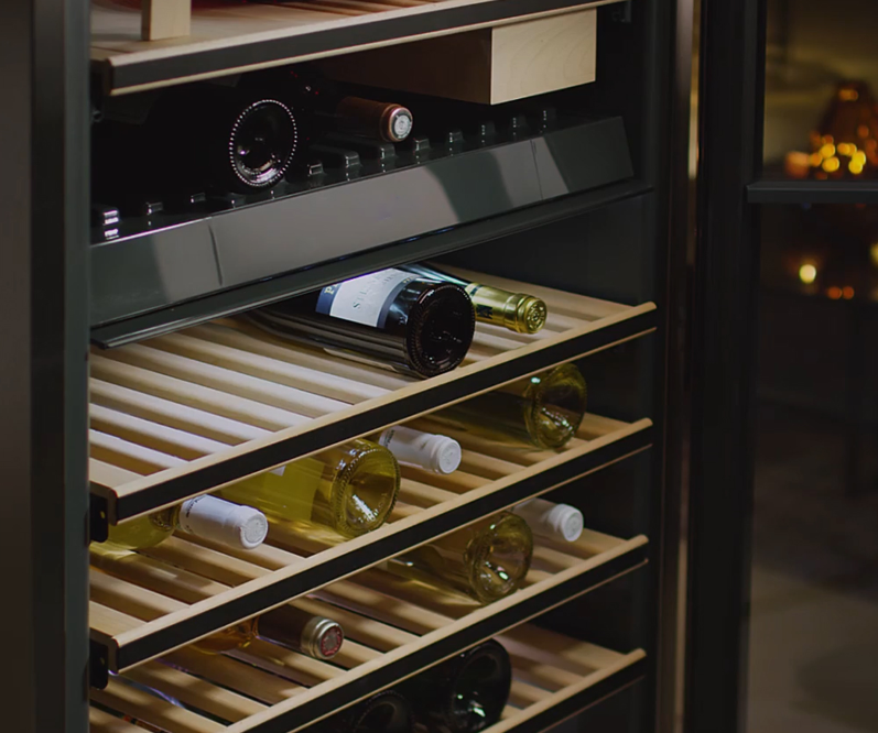 What Is the Difference Between Single Zone and Double Zone Wine Cooler?