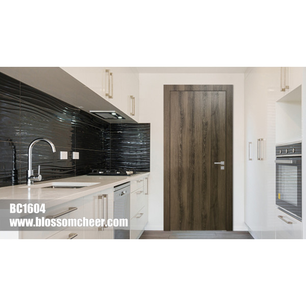 Europe Vintage Flat WPC Environmental-Friendly Paint Free Finish Door For Kitchen
